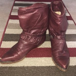 No longer available Vintage Zodiac Cowboy Ankle Boots Sz 7.5😘😘